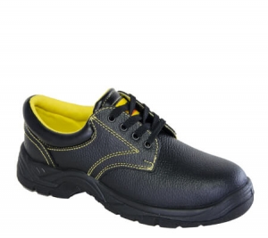 Jackal safety shoe Image